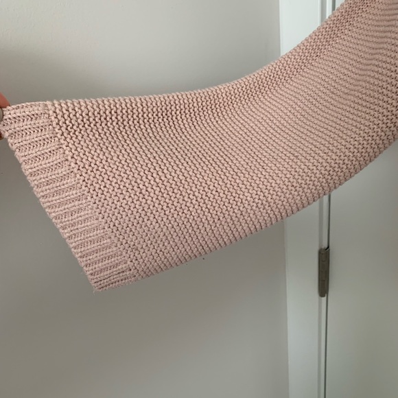 Turtle Neck Sweater - Picture 4 of 4